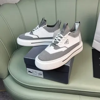 Prada Cloudbust Tênis Lifestyle Cinza e Branco