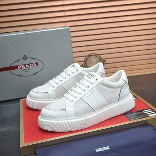 Prada Cloudbust श्वेत जाली और चमड़े की लाइफस्टाइल स्नीकर