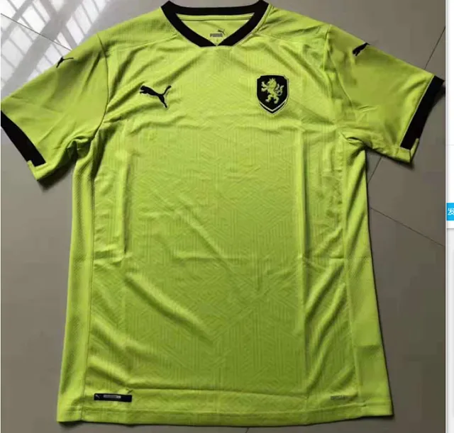 Puma চেক গণপ্রজাতন্ত্র জাতীয় দল লাইম গ্রিন পারফরম্যান্স জার্সি 2
