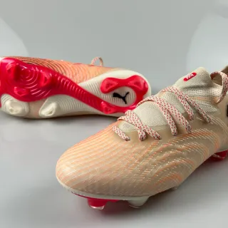 Puma Future Z 米色红针织鞋面渐变橙色条纹 硬地足球鞋