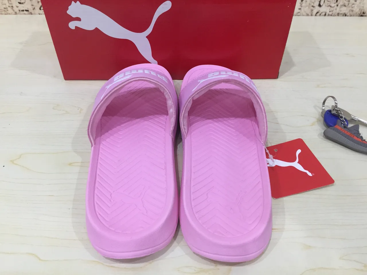 গোলাপি Puma Slide এক স্ট্র্যাপ মোল্ডেড সোল স্লিপার 3