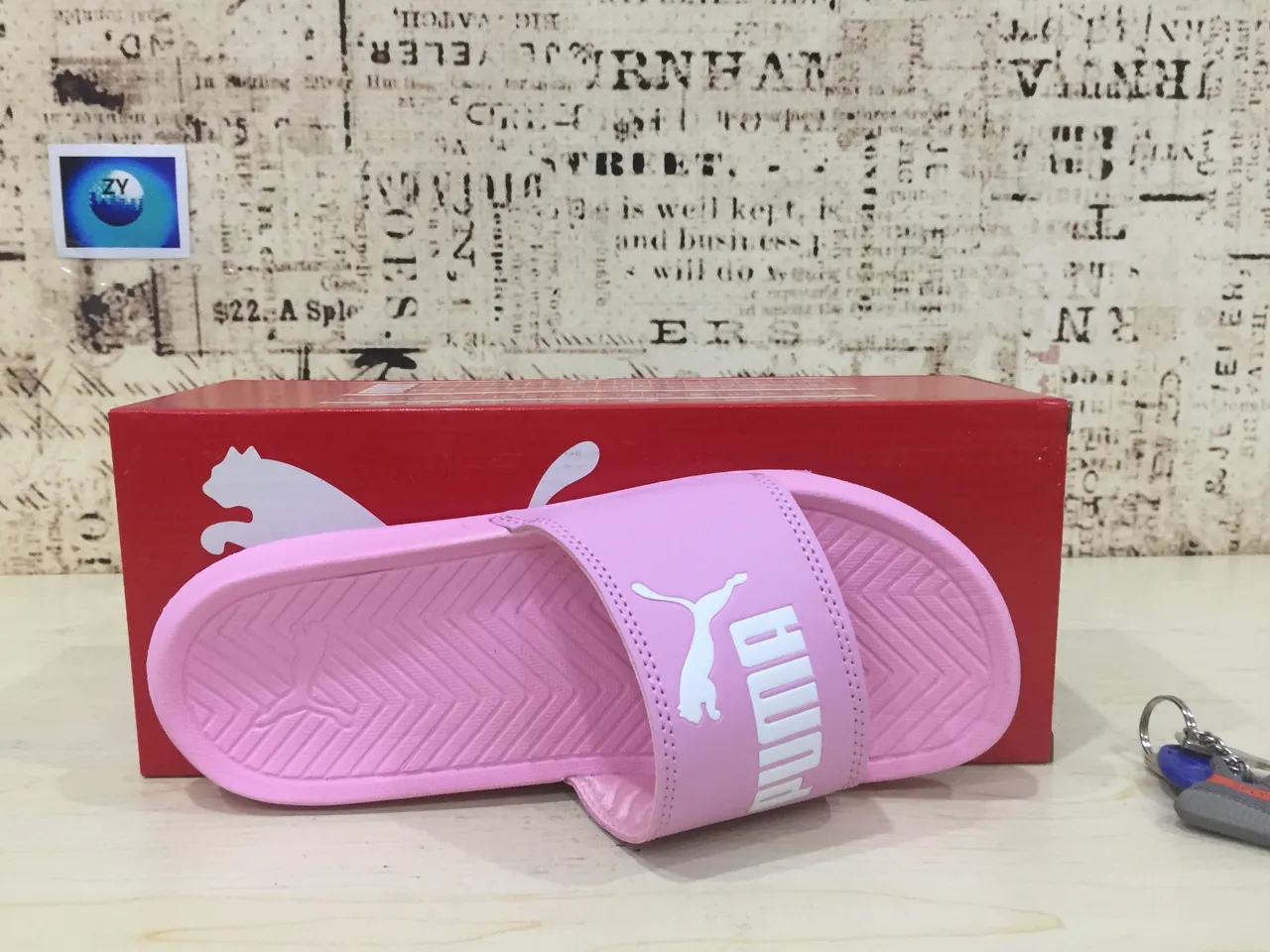 গোলাপি Puma Slide এক স্ট্র্যাপ মোল্ডেড সোল স্লিপার 6