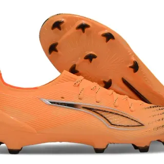 Puma Ultra Orange Black Low-Cut Lace-Up Ribbed Synthetic Upper Firm-Ground Soccer Shoes