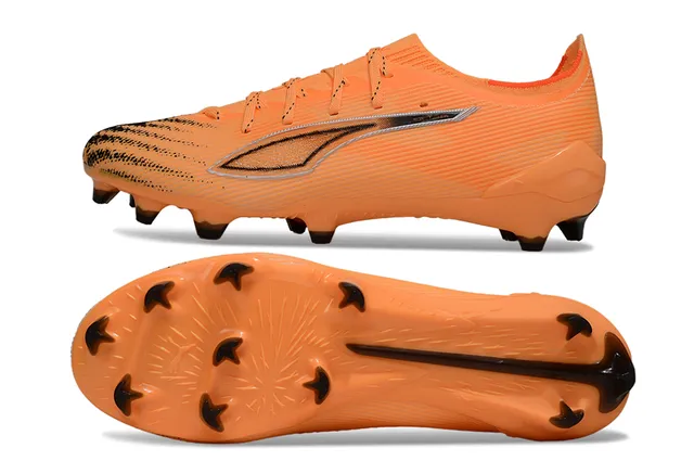 Puma Ultra Orange Black Low-Cut Lace-Up Ribbed Synthetic Upper Firm-Ground Soccer Shoes 6