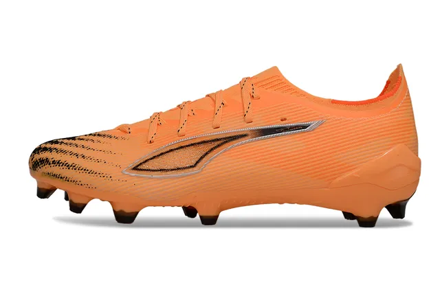 Puma Ultra Orange Black Low-Cut Lace-Up Ribbed Synthetic Upper Firm-Ground Soccer Shoes 7