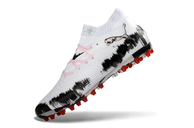 Puma 白黑 高切 针织领 刷纹图案 硬地足球鞋 3