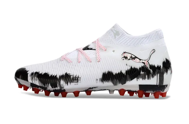 Puma 白黑 高切 针织领 刷纹图案 硬地足球鞋 7