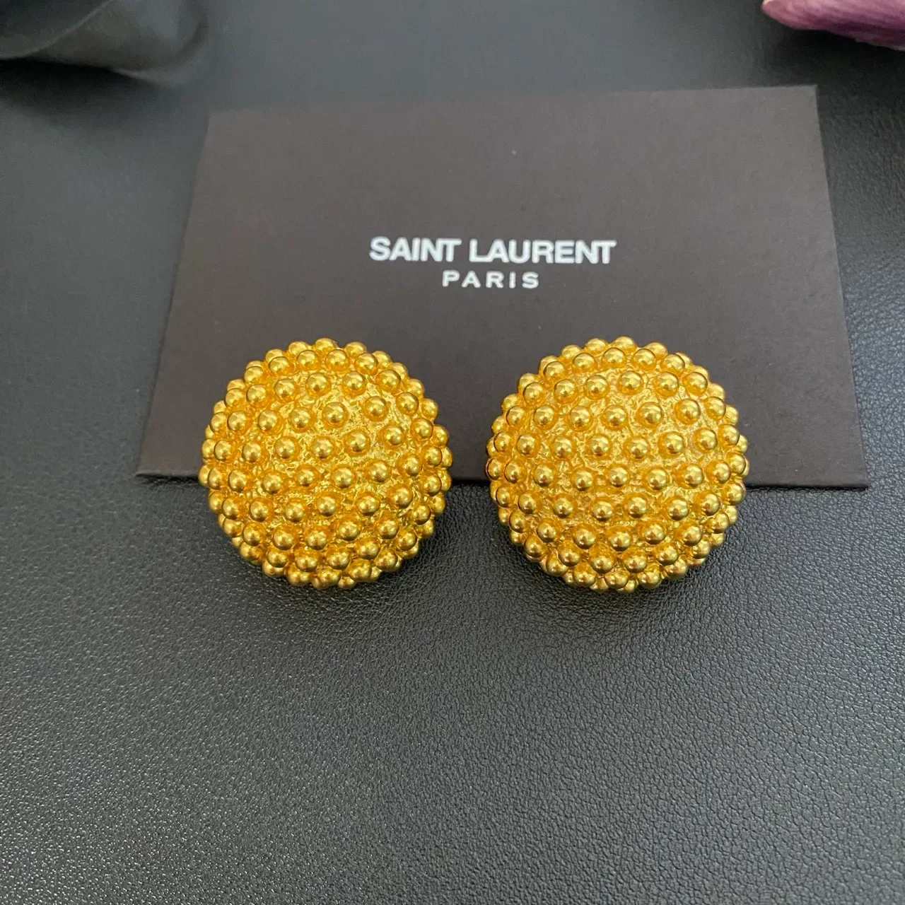Saint Laurent बीडेड डोम स्टड ईयररिंग्स 8