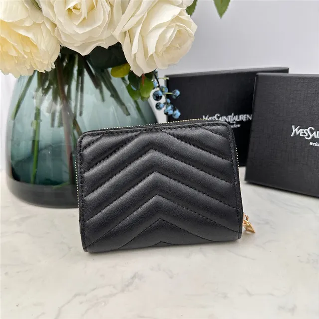 Saint Laurent Loulou Black Chevron-Quilted Short Wallet 17