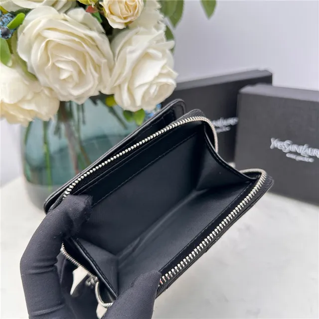 Saint Laurent Loulou Black Chevron-Quilted Short Wallet 23