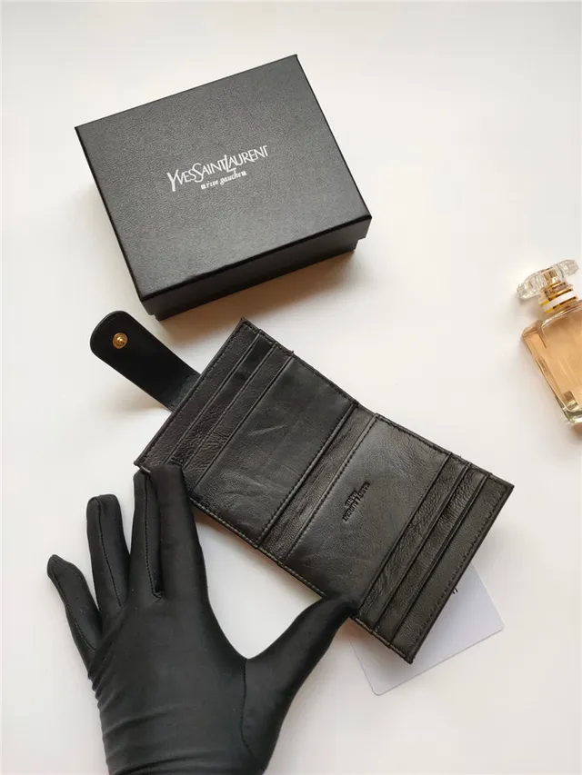 Saint Laurent Loulou क्विल्टेड काला चमड़े का कार्ड होल्डर 3