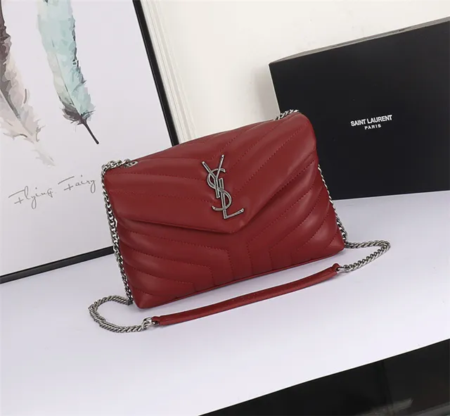 Sac à chaîne matelassé Saint Laurent Loulou en gris taupe 18