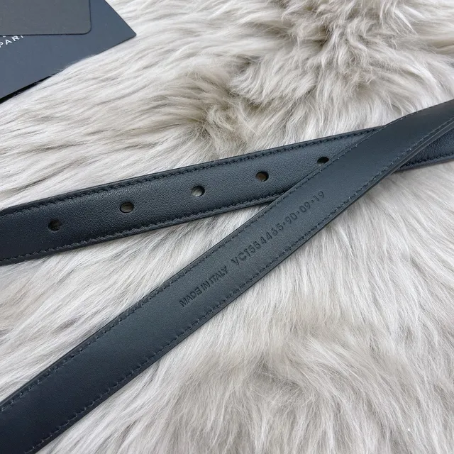 Saint Laurent Monogram Belt काला सोने का पतला YSL बकल चमड़े का पट्टा 5