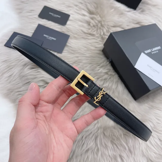 Saint Laurent Monogram Belt काला सोने का पतला YSL बकल चमड़े का पट्टा 9