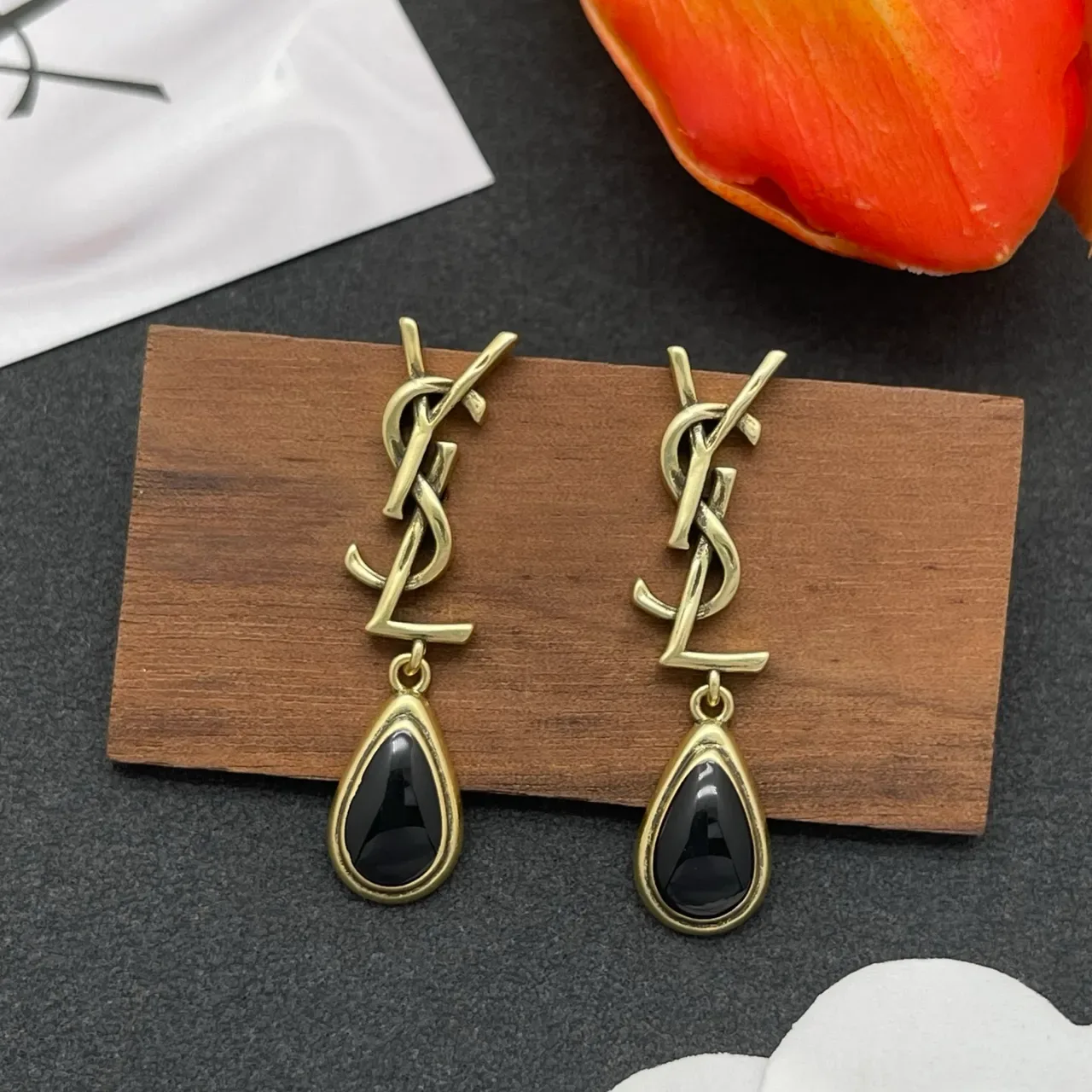 Saint Laurent Monogram Teardrop Black Stone Brincos 7