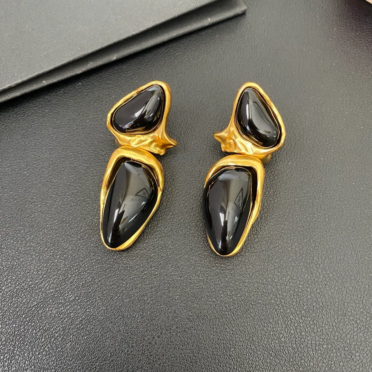 Saint Laurent 雕塑黑色石和金色耳环 6