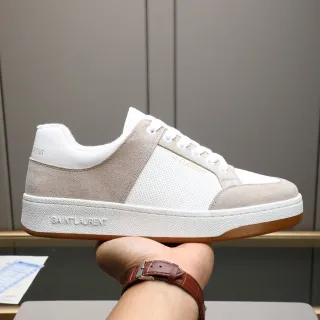Saint Laurent सफेद बेज लो-टॉप सूड एंड परफोरेटेड लेदर लाइफस्टाइल स्नीकर