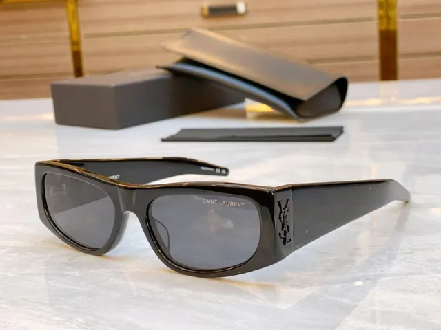 Saint Laurent सफेद सोना आयताकार ओवरसाइज्ड फ्रेम मैट एसिटेट सनग्लास 5