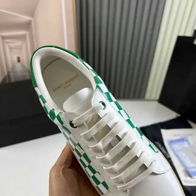 Saint Laurent Tênis Lifestyle Branco Verde Painel Xadrez Logo Dourado 2
