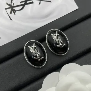 Saint Laurent YSL Monogram Oval काला एमेल कान की नथुनी