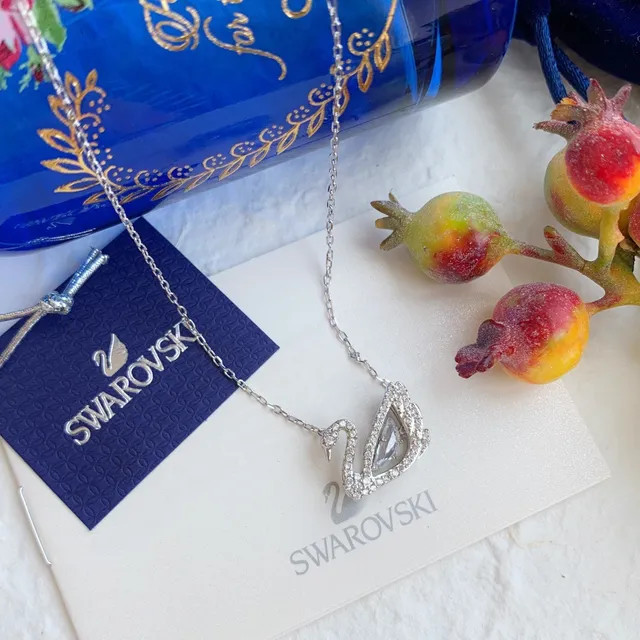 Swarovski Crystal Swan Pavé Pendant Necklace 3
