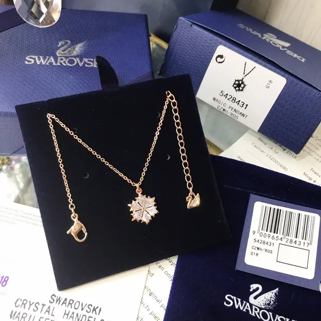 Swarovski Snowflake Crystal Pendant Necklace 3