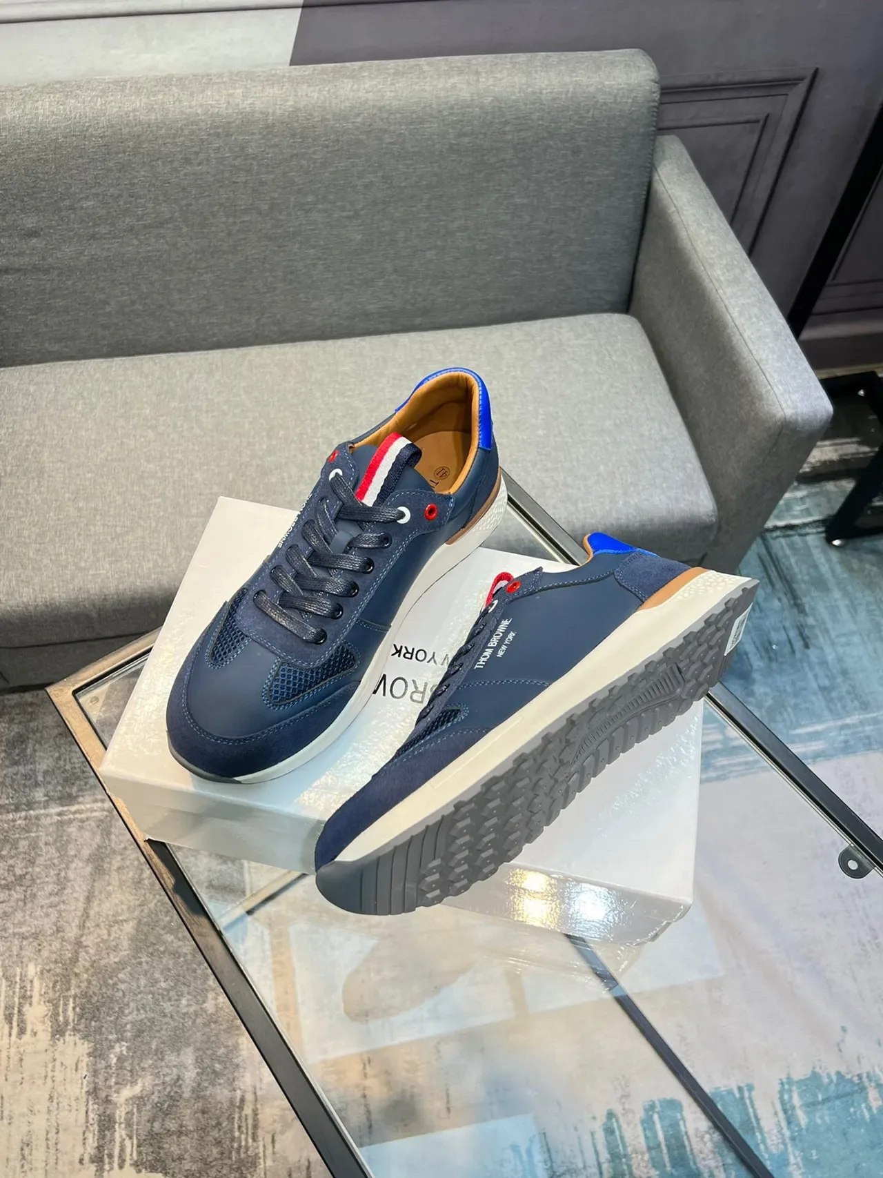 Thom Browne Sneaker Lifestyle Bleu Marine Matériau Mixte 4