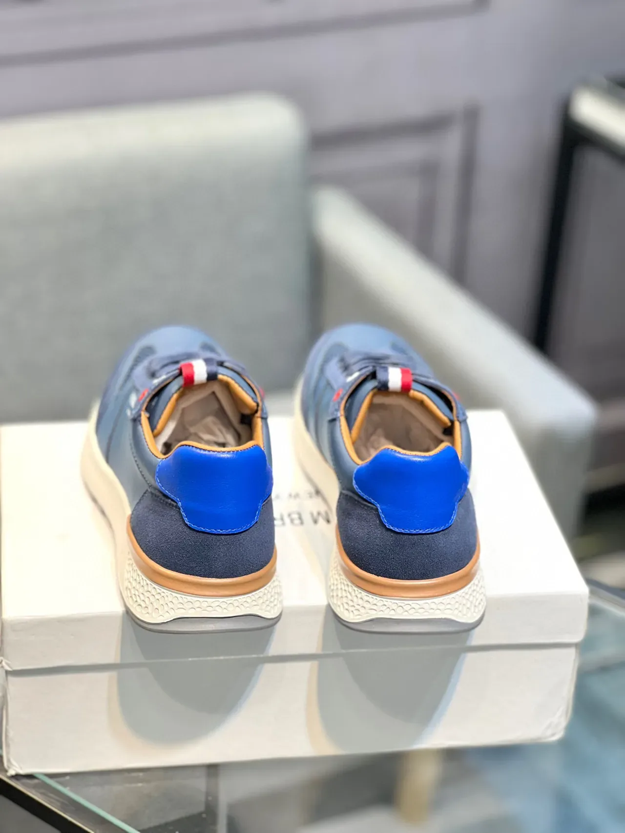 Thom Browne Sneaker Lifestyle Bleu Marine Matériau Mixte 8