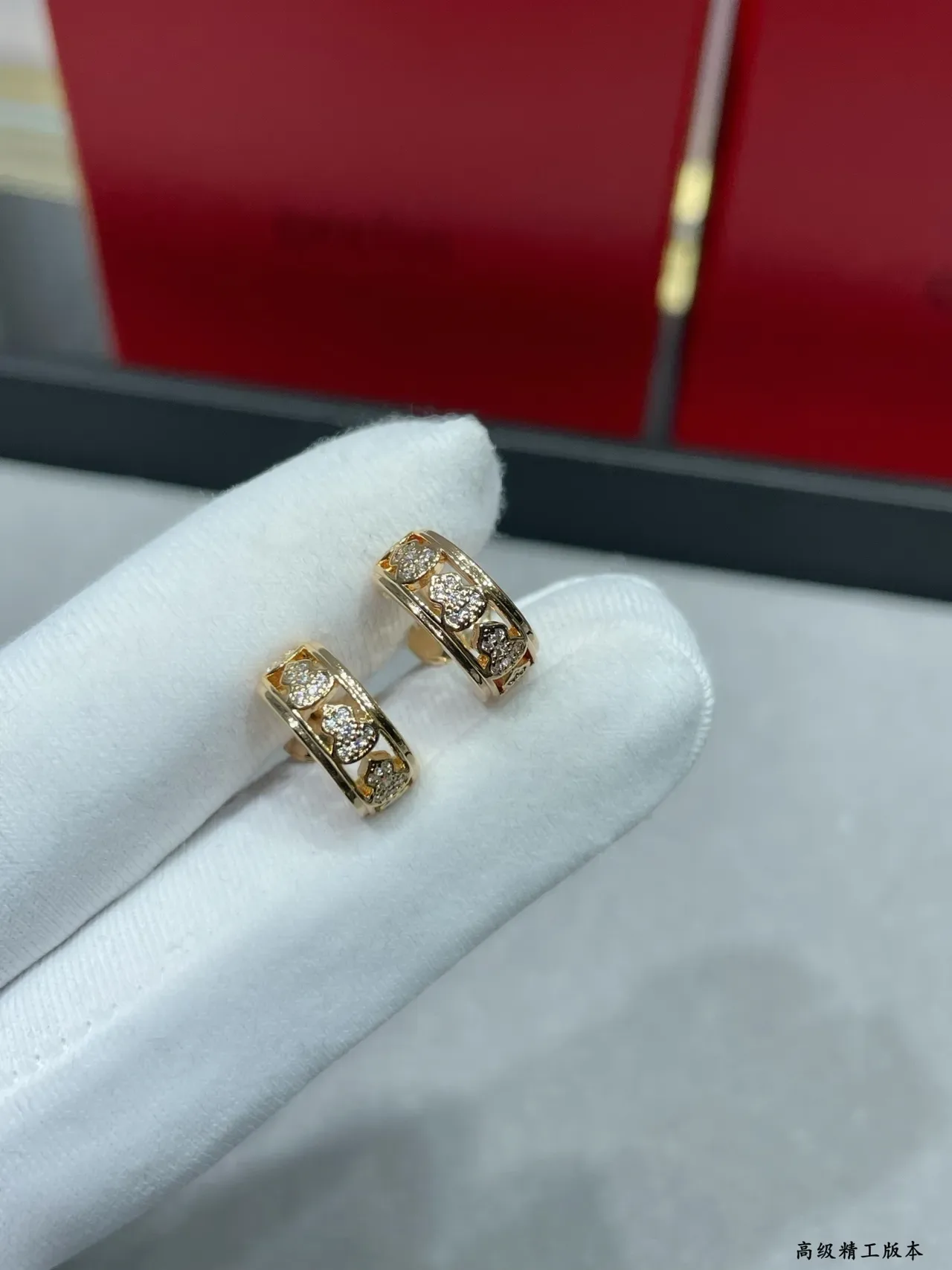 Tiffany & Co. HardWear 爱心 Pavé 耳环 8