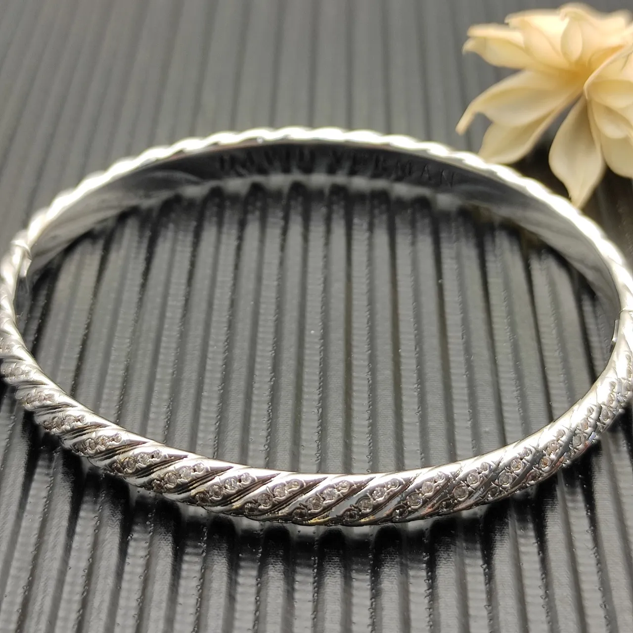Tiffany & Co. HardWear मरोड़ी रस्सी पवेस ब्रेसलेट 4
