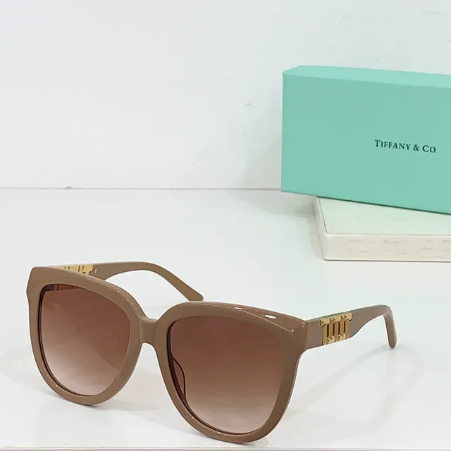 Tiffany & Co. T Collection Angular Cat-Eye Black Gold 太阳镜 4