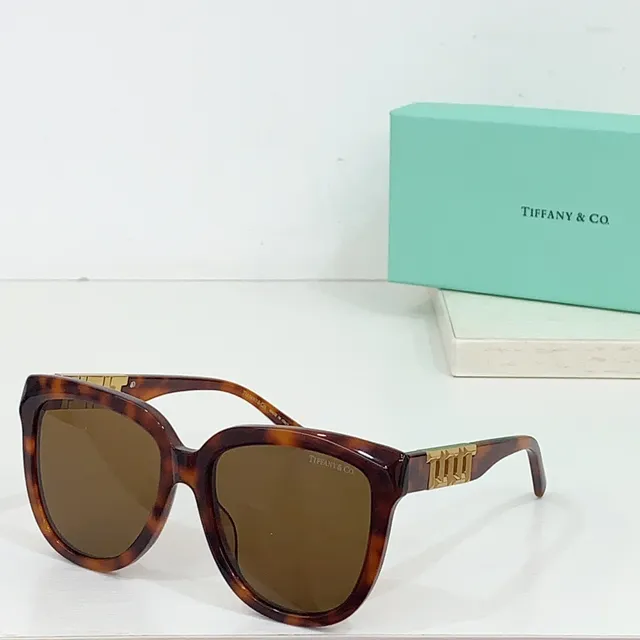 Tiffany & Co. T Collection Angular Cat-Eye Black Gold 太阳镜 6