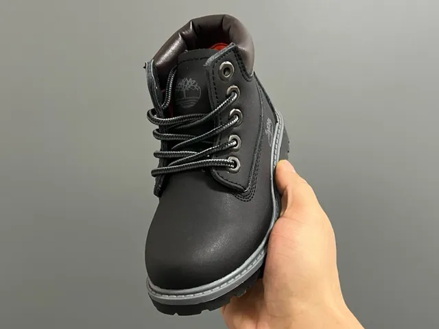 Timberland Premium 6-Inch Kids Work Boots 8