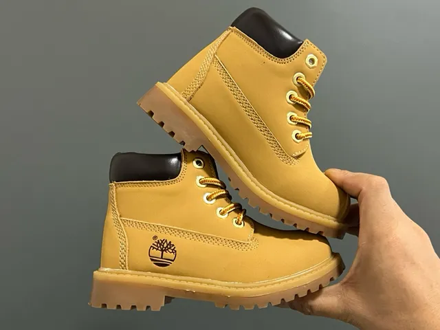 Timberland Premium 6-Inch Kids Work Boots 14