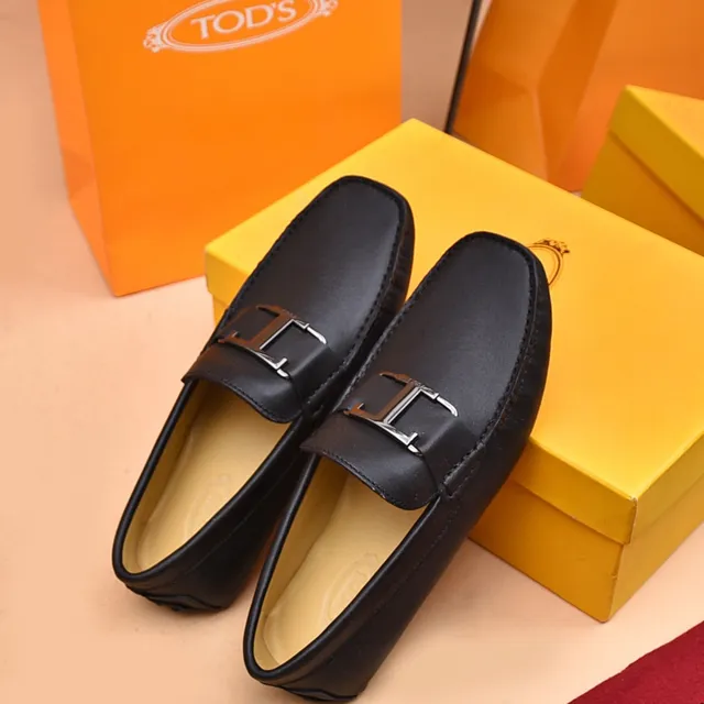 Tod's Double T Loafer Black Leather Slip-On Loafers 4