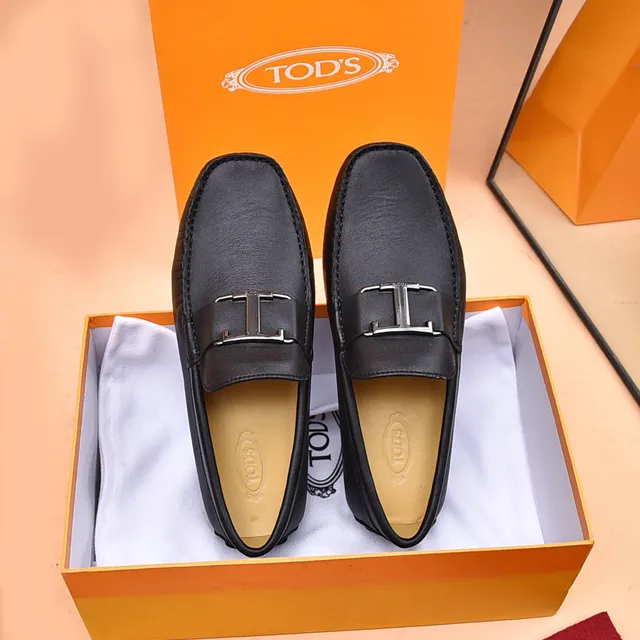 Tod's Double T Loafer Black Leather Slip-On Loafers 9