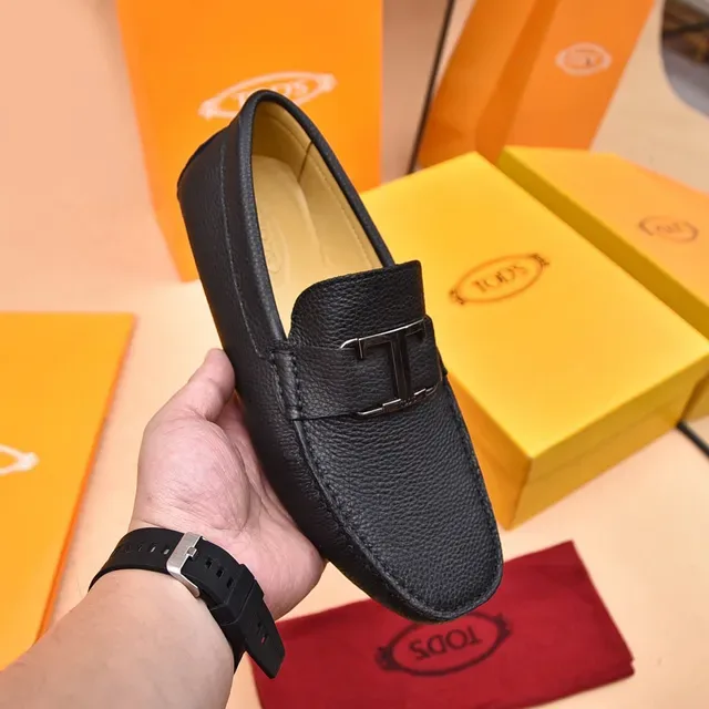 Tod's Double T Loafer Black Pebbled Leather Slip-On Loafers 6