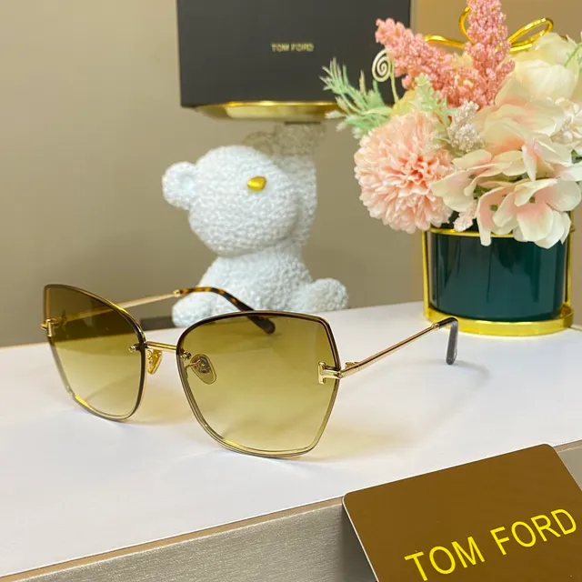 Tom Ford Angular Shield Gradient نظارات شمسية 5