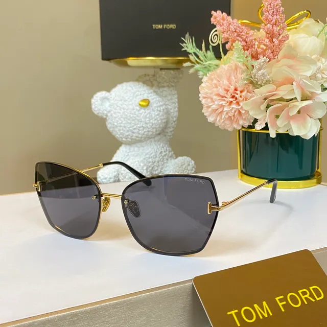 Tom Ford Angular Shield Gradient نظارات شمسية 7