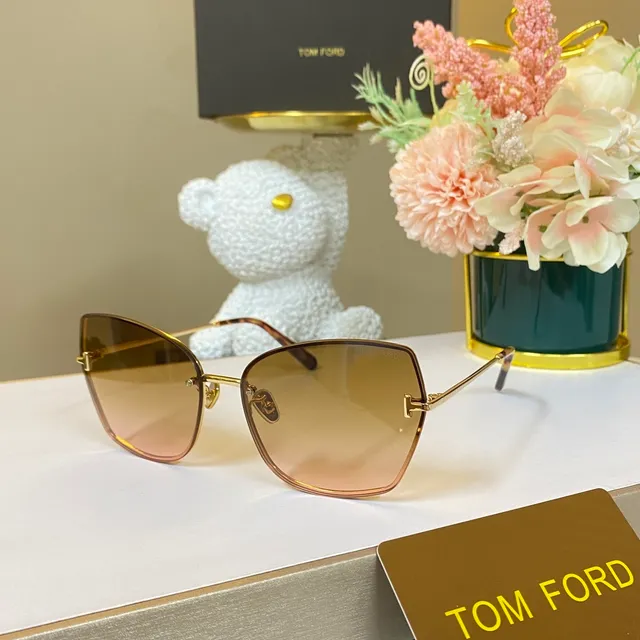 Tom Ford Angular Shield Gradient نظارات شمسية 9
