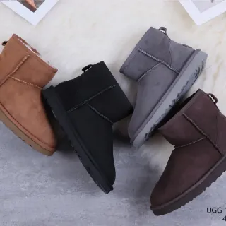 UGG Classic Mini 麂皮羊毛内里雪靴