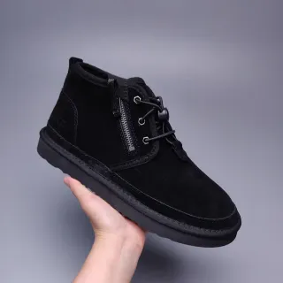 UGG Classic Mini Zip काला सूड एंक्ल बूट