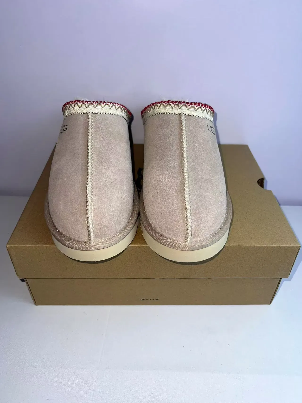 UGG Tasman Sapatos Casuais Beige Red Camurça Superior Forrados com Shearling 3