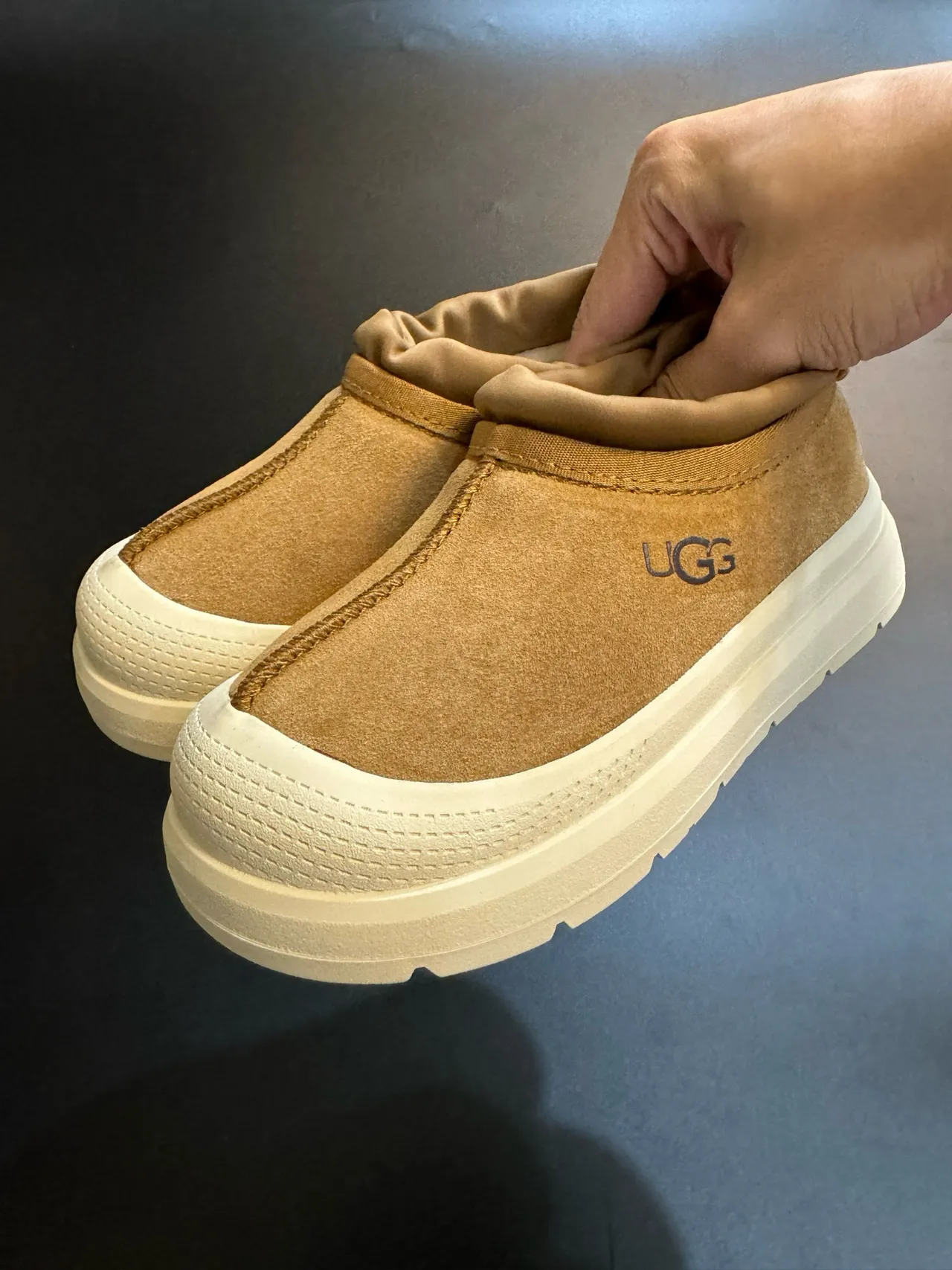 UGG Tasman Beige White Slip-On Platform Sole Casual Shoes 6