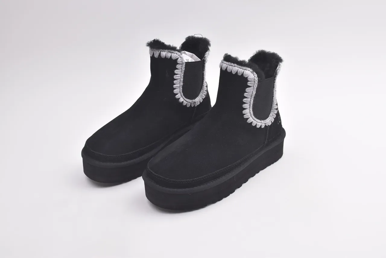 UGG Tasman Black Gray Suede Upper Braided Trim Chelsea Boots 9