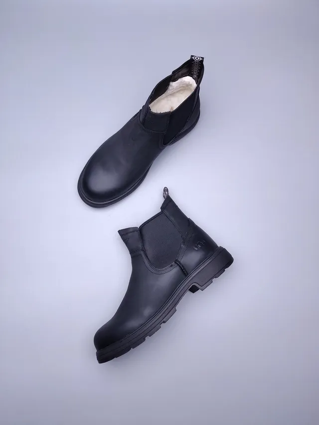 UGG Tasman কালো চামড়ার চেলসি বুটস 8