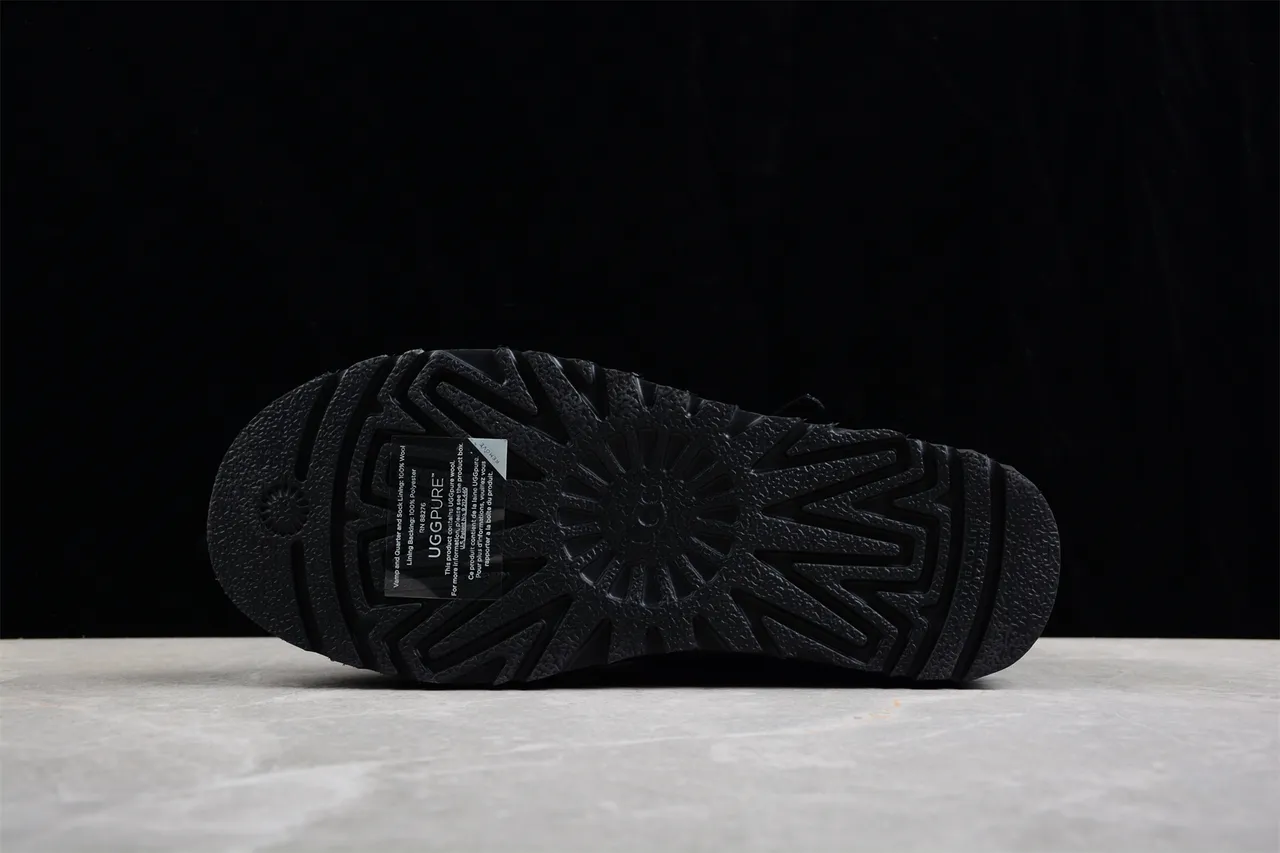 UGG Tasman Bottines en daim noir pour cheville 12
