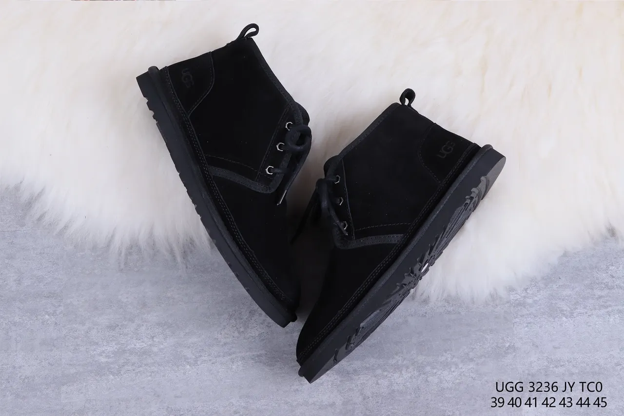 UGG Tasman 黑色麂皮系带踝靴 7