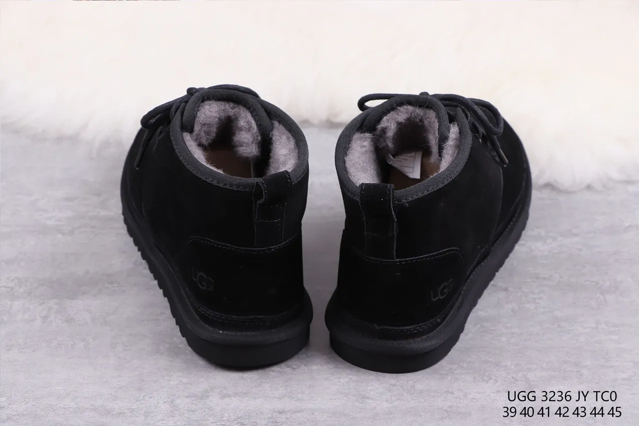 UGG Tasman 黑色麂皮系带踝靴 8
