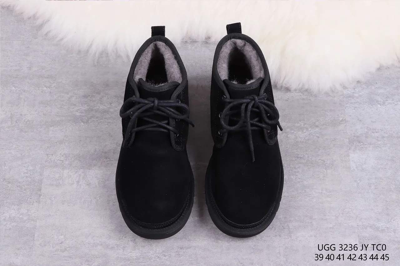 UGG Tasman 黑色麂皮系带踝靴 9